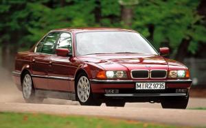 BMW 740i 1996 года